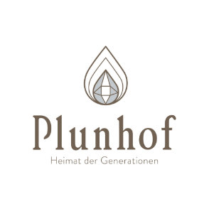 Plunhof Logo